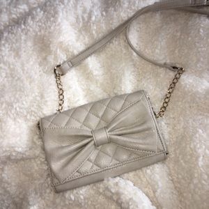 Bow Purse
